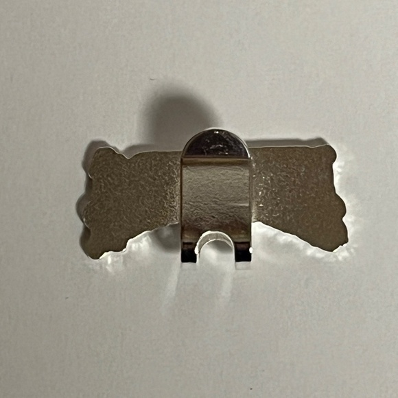 New Era Blip Hat Pin Pins Hats Bag Fitted Brim Clip Spell Out Silver Green Bugs - Picture 6 of 8